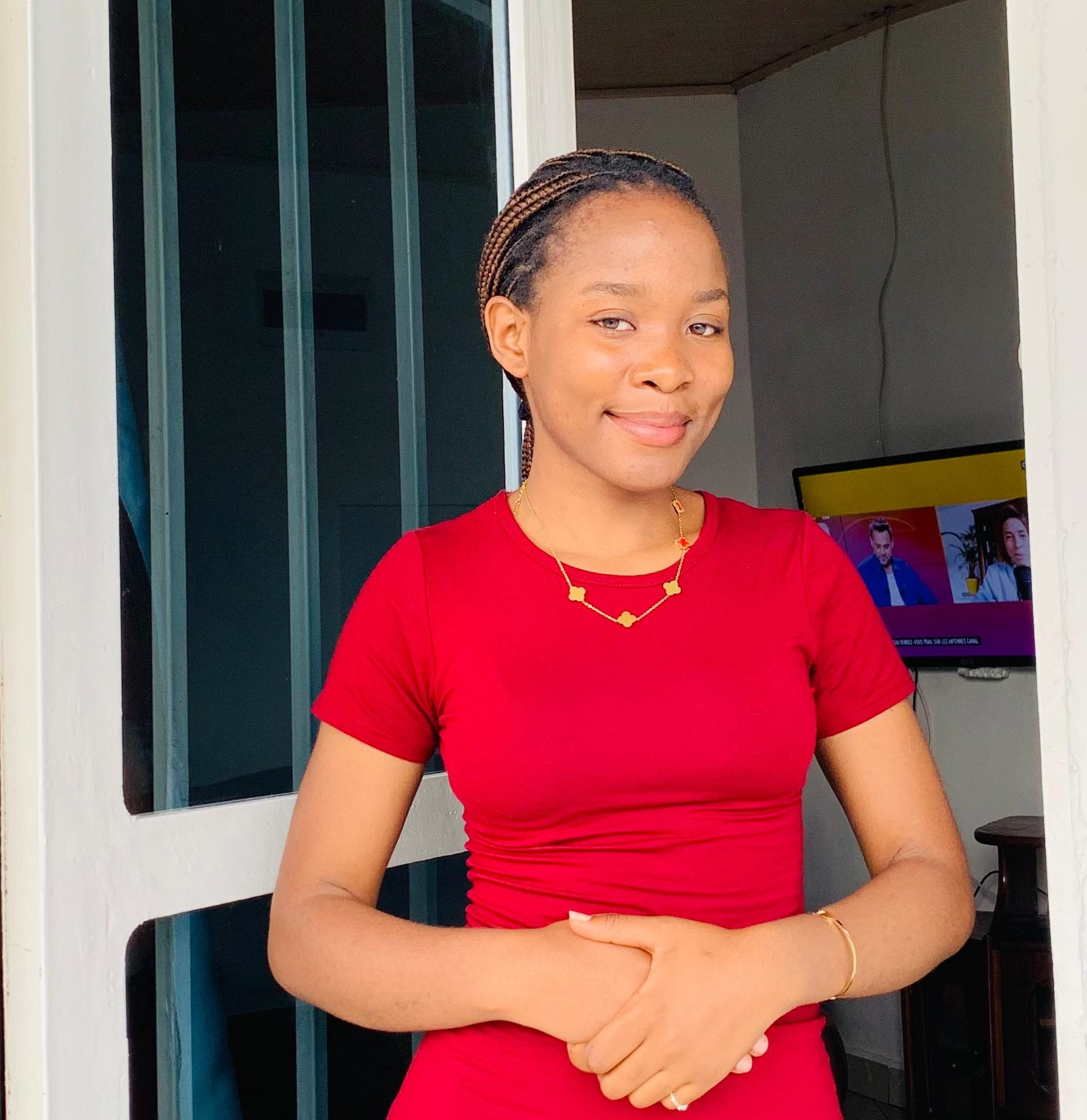 ALISA AKILIMALI Deborah